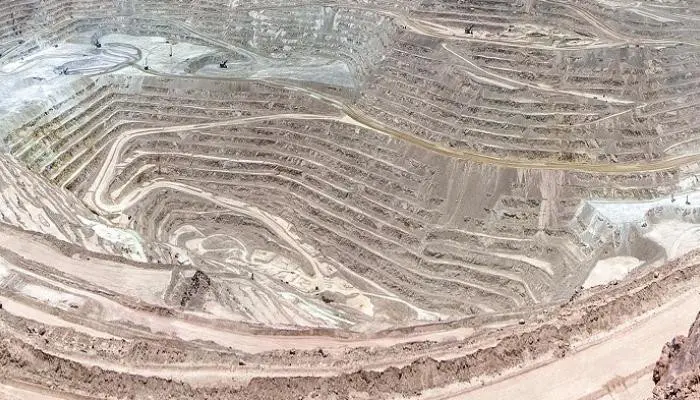 تشيلي: بدء إضراب عن الطعام بمنجم سنتينيلا للنحاس