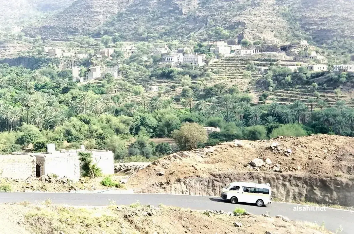 المليشيات الحوثية توسع حصار تعز.. الحكومة تحذر من...