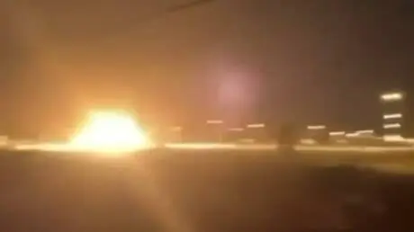 الحوثيون ينشرون مشاهد لاستهداف مطار الدمام بالمسير...