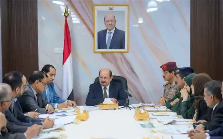 الحكومة اليمنية تقر مشروع قانون لتصنيف الحوثيين من...
