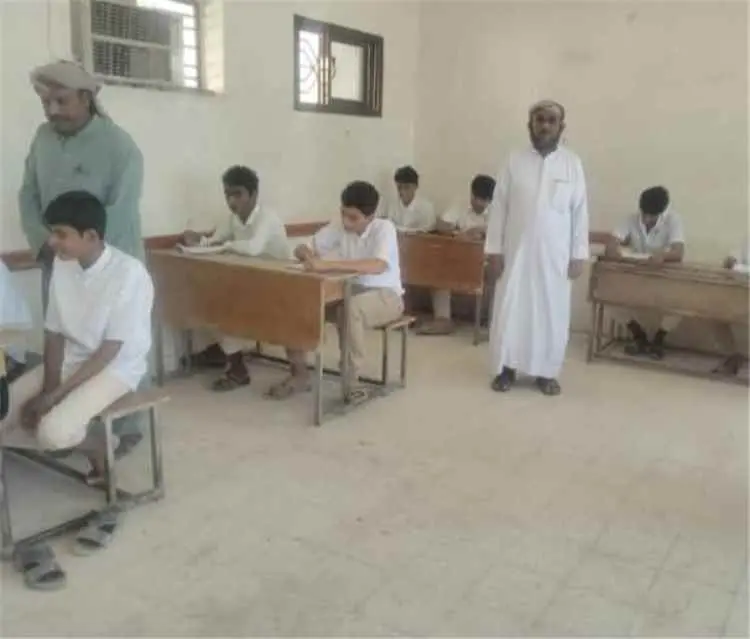 تدشين امتحانات الشهر الأول وطبع نواقص الكتاب المدر...