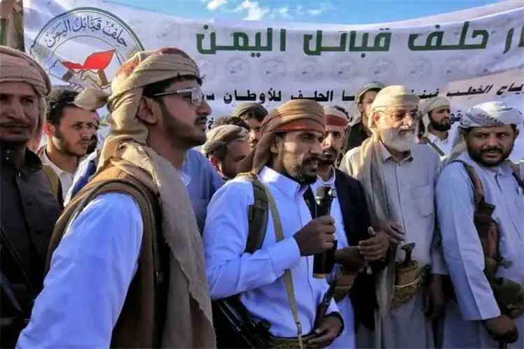 حلف قبائل اليمن يدين الهجوم على مطار الملك خالد با...