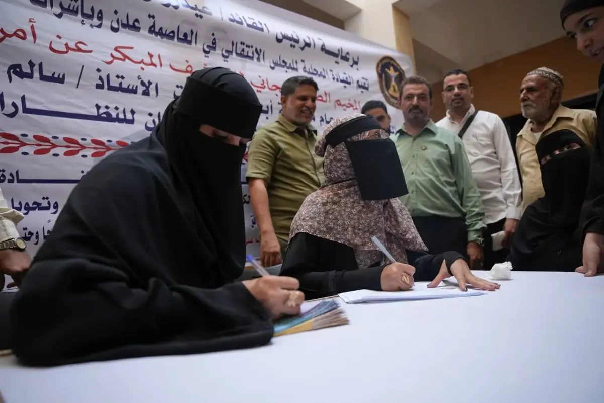برعاية الرئيس الزُبيدي.. الزامكي يدشن المخيم الطبي...