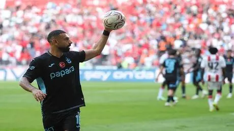 الدوري التركي يحتفل بمحمد صلاح (صورة)