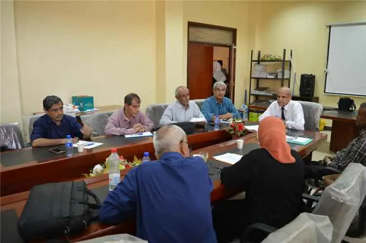 كلية الهندسة عدن تناقش توظيف الذكاء الاصطناعي وتطو...