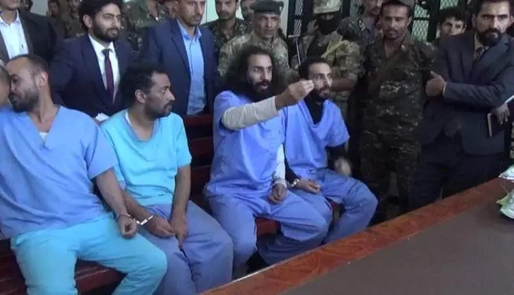 فضيحة مدوية.. خلافات المال والامتيازات تفجر صراع بين مشاهير الحوثي وقيادات الجماعة