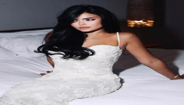 عمرو يوسف وأسماء جلال يشاركان في موسم الرياض بمسرح...