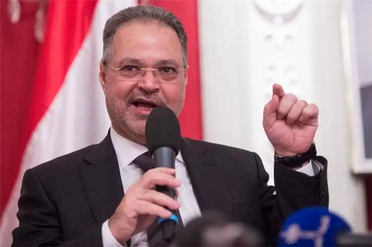 المخلافي: الدول التي تسلّح الحوثيين ستخسر مصالحها...