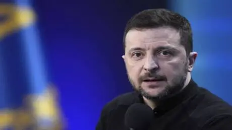 بين ضغوط ترامب وتطورات الجبهة.. مستقبل زيلينسكي ال...
