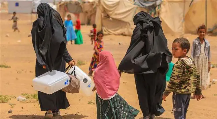 الأمم المتحدة: أكثر من 233 ألف نازح في اليمن وعزلة...
