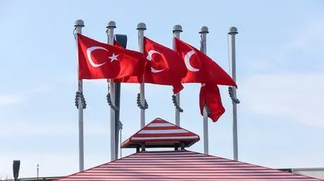 تركيا تعتزم زيادة إنتاج النفط إلى مليون برميل يومي...
