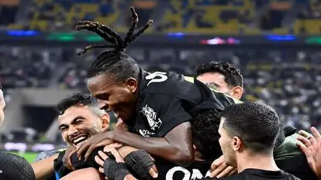 بعد واقعة مدوية.. الزمالك المصري يصعد ضد نجم الفري...
