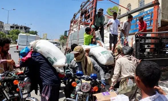 تعز على حافة كارثة إنسانية.. الغذاء يتلاشى والأسعا...