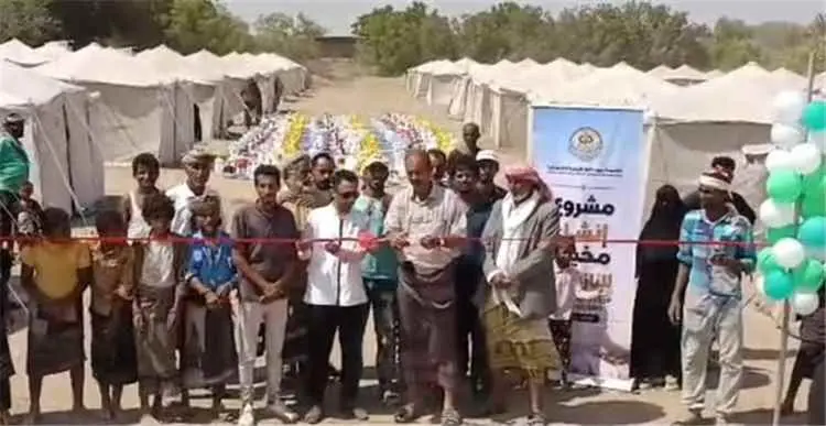 لحج.. افتتاح مخيم جديد للنازحين في منطقة "بئر عمر"...