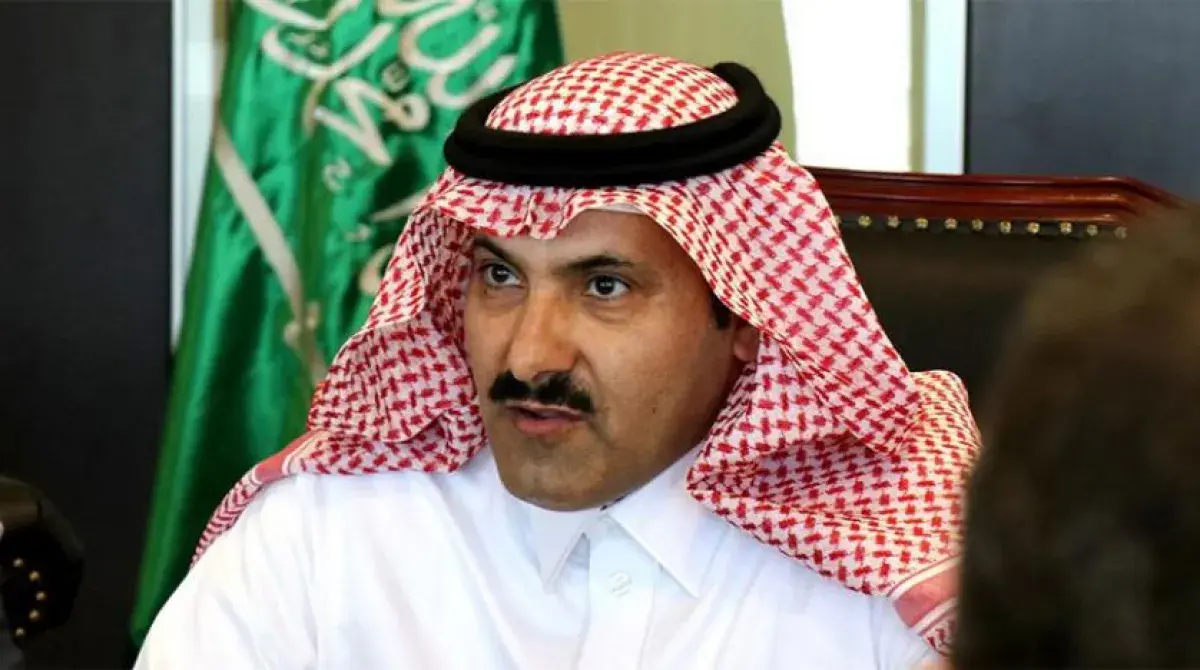 السفير السعودي باليمن: الحوثيون يمولون حربهم على ا...