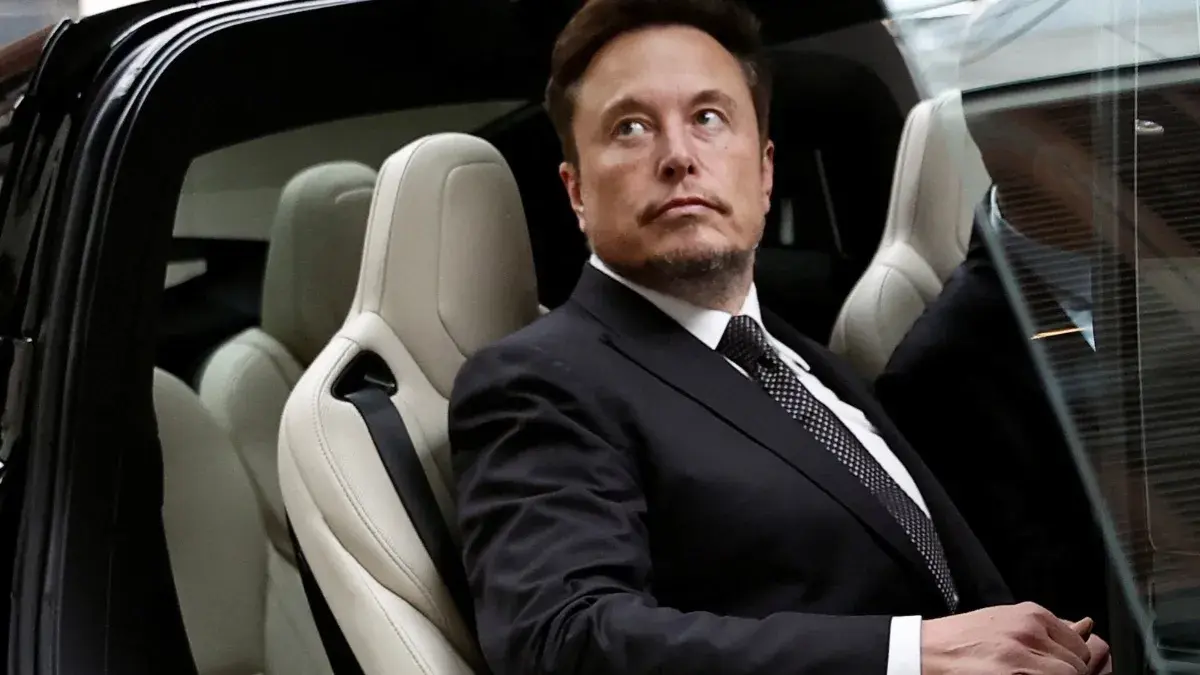 ماسك يمنح أطفال أمريكا سهماً في SpaceX العام القاد...