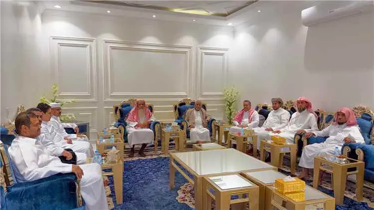 لقاء تشاوري حضرمي بالرياض يدين الهجمات الحوثية ويؤ...