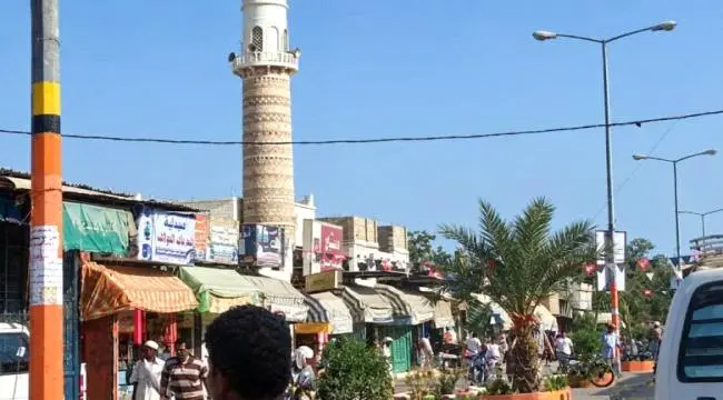 أهالي #خنفر يطالبون بمنع سائقي الدراجات من حمل الس...