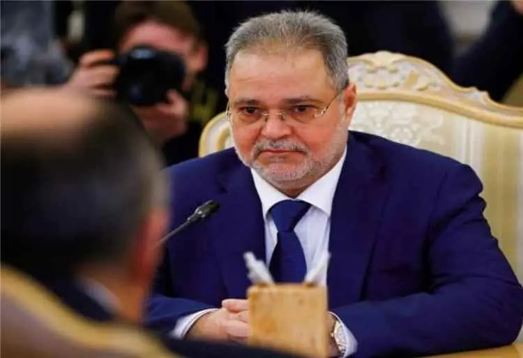مستشار رئاسي: لا مستقبل لأي مشروع سياسي في اليمن إ...