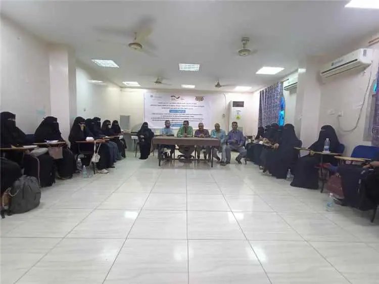 مدير عام صحة لحج يختتم الدورة التدريبية الثانية للأمهات ضمن مشروع تغيير السلوك لتعزيز التغذية الوقائية بمديرية تبن