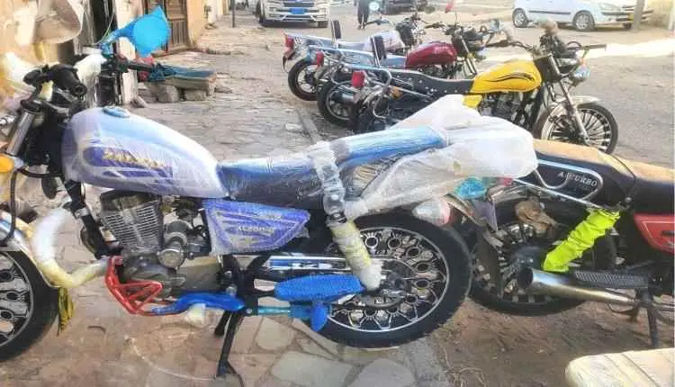 حرب على لقمة العيش.. كيف حول الحوثيون "دبابات الفق...