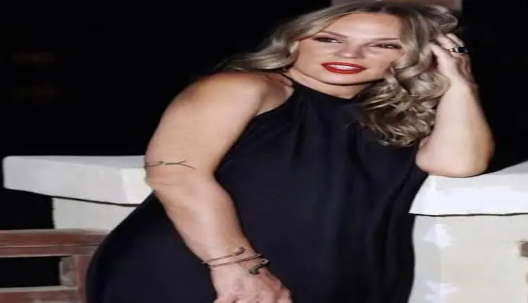 شيرين رضا تهاجم منتقدي إطلالتها في مهرجان الجونة