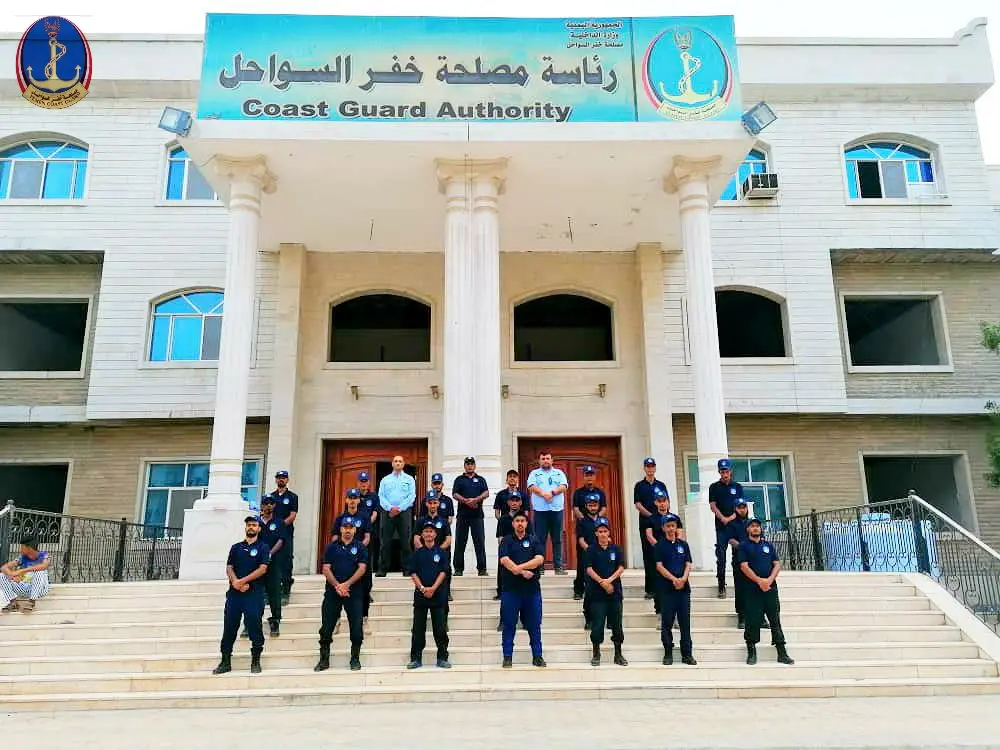 وزارة الداخلية: مليشيا الحوثي تستهدف مقري خفر السو...