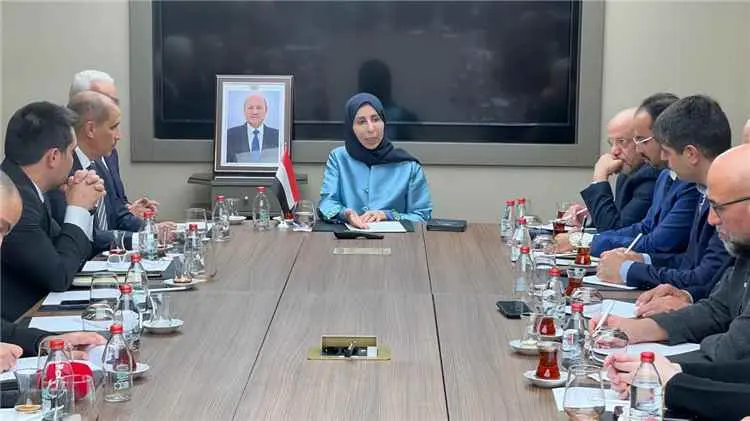 وزيرة الخارجية تبحث مع منظمات تركية تعزيز التعاون...