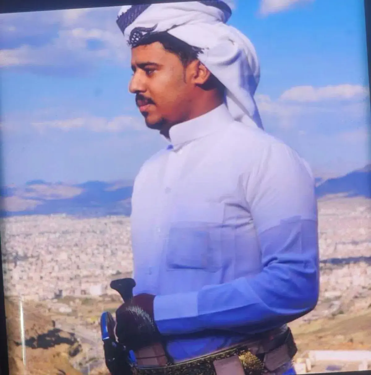 استشهاد مدنيين اثنين وإصابة آخرين بانفجار لغم حوثي...