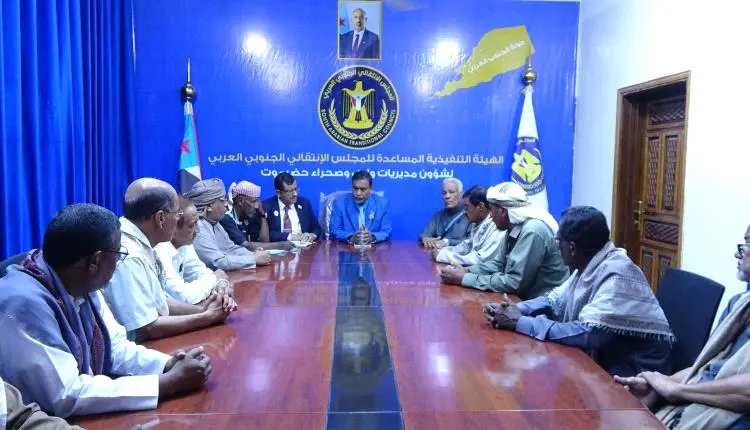 التميمي يعقد اجتماعًا بأعضاء المجلس الاستشاري بواد...