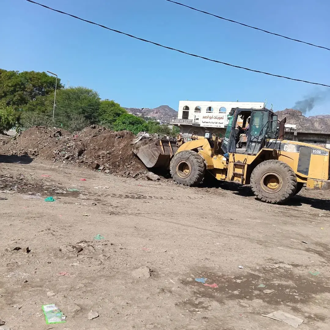 بتوجيهات وزير الأشغال ورئيس صندوق صيانة الطرق.. إن...