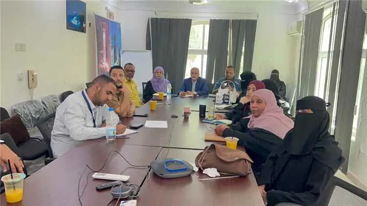 الوكيل الشبحي يترأس اجتماع لجنة تأمين سلع وإمدادات الصحة الإنجابية لعام 2027م