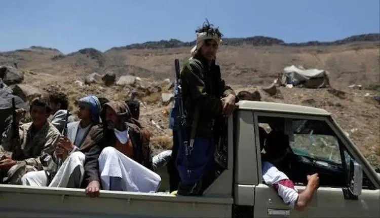اشتباكات عنيفة شمال صنعاء تخلف 12 قتيل وجريح.. تفا...