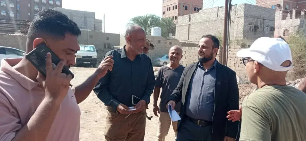 اليزيدي والحداد يبحثان ميدانيا مشروع الخط الموازي...