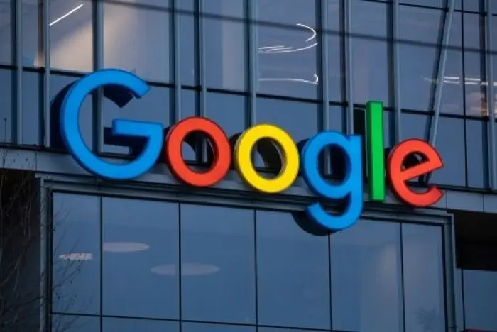 سهم ألفابت يهبط بنحو 10% قبل الافتتاح إثر نتائج فصلية