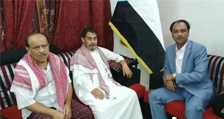 باعوم يستقبل شخصيات  سياسية واجتماعية ويبحث معهم م...