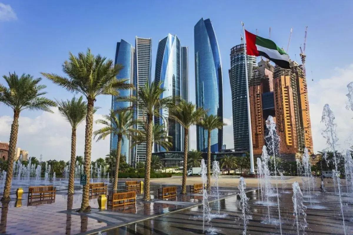فيتش تؤكد التصنيف الائتماني لأبوظبي عند AA مع نظرة...