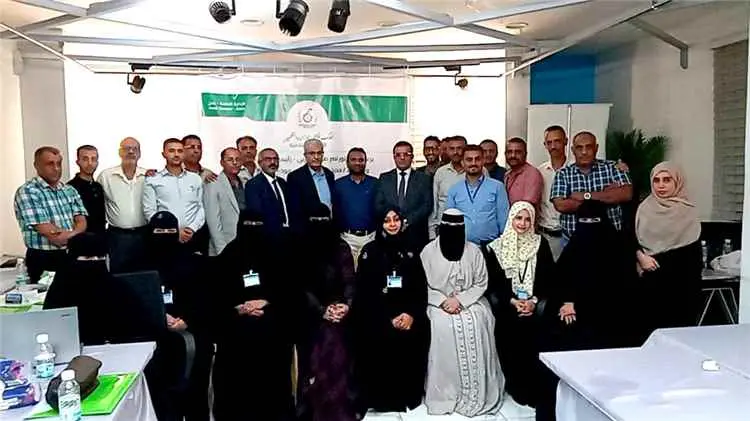 البنك اليمني للإنشاء والتعمير يختتم الدورة التدريب...
