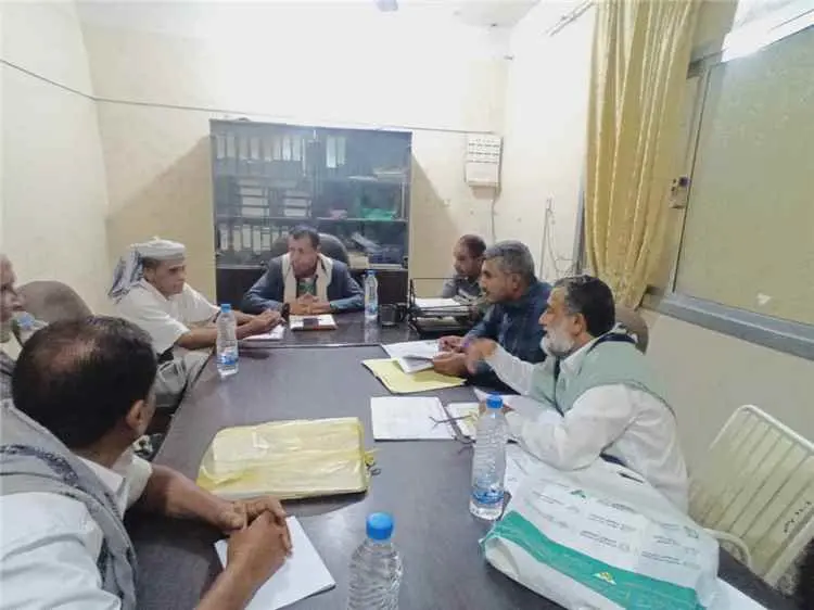 مديرا لودر والوضيع يناقشان أوضاع محطة كهرباء المنطقة الوسطى واحتياجاتها