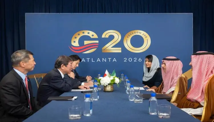 السعودية تضع الاعتداءات الحوثية وتهديد الملاحة على...